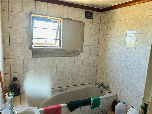 2 Bedroom Property for Sale in Mdantsane Eastern Cape